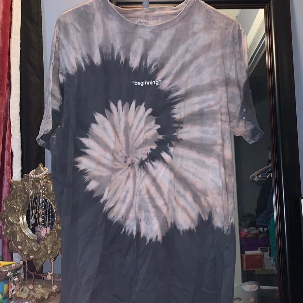 denim and flower tie dye top